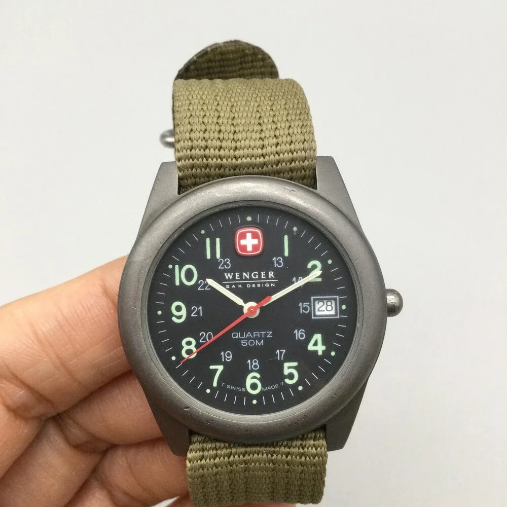 Wenger SAK Design Mens Watch 37mm Black Dial Green Nylon Date Swiss New Battery